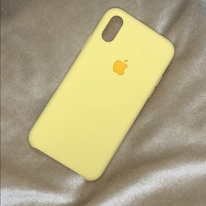 Yellow Apple iPhone X/xs case